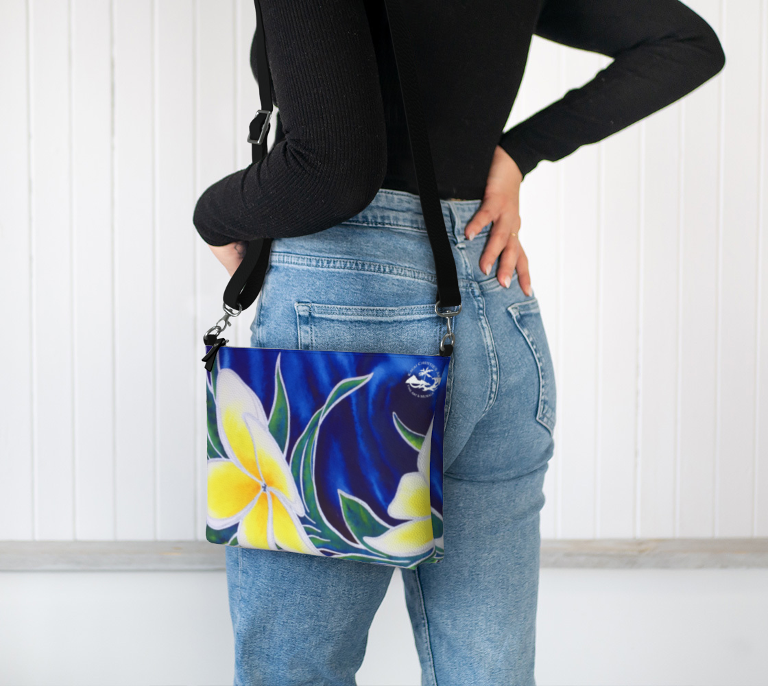 Wedding Lei Plumeria Art Purse | Kaua‘i Christie’s Art