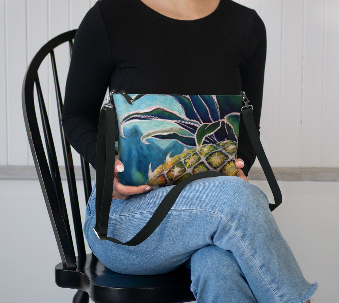 Sweet Welcome Pineapple Art Purse | Kaua‘i Christie’s Art