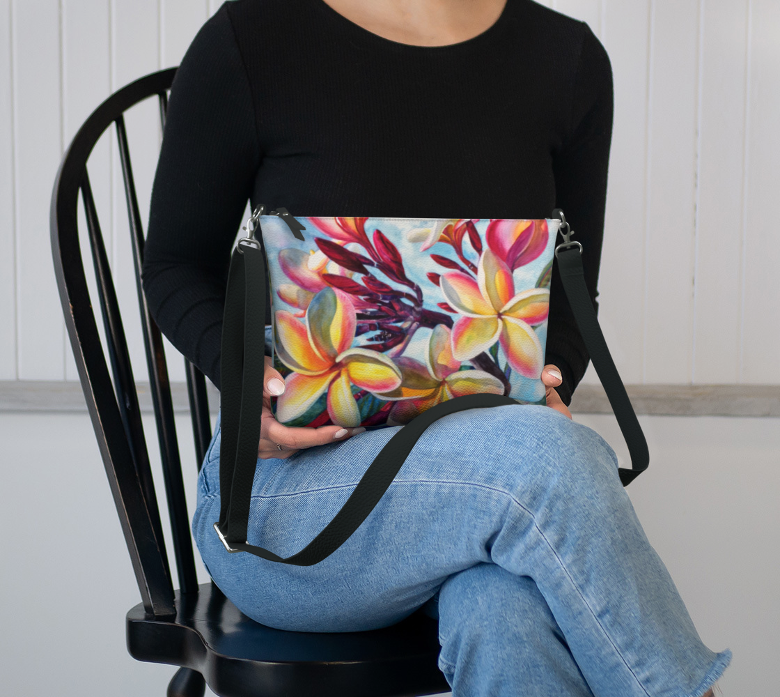 Laʻa Kea o Kekaha Plumeria Art Purse | Kaua‘i Christie’s Art