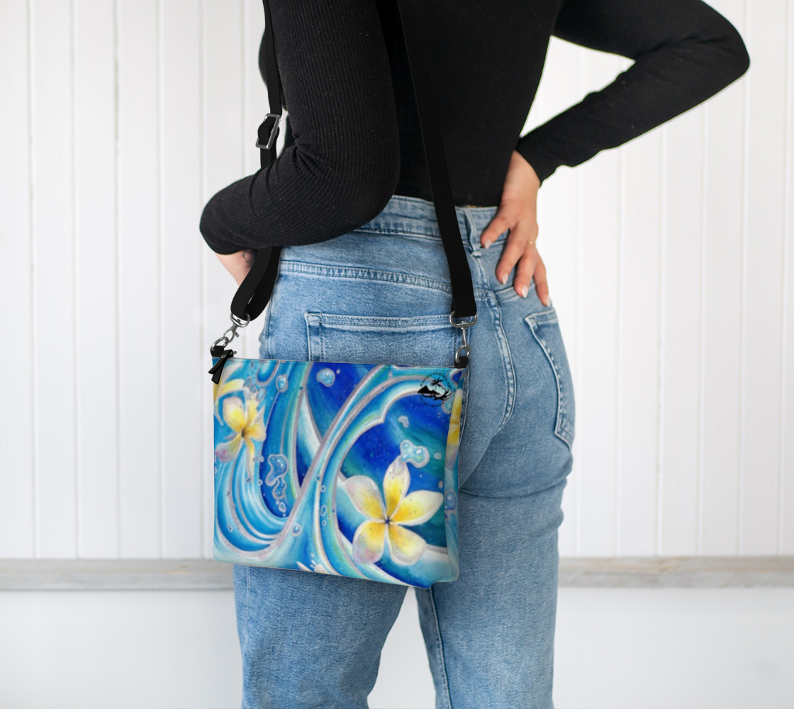 Blue Hawaii Art Purse | Kaua‘i Christie’s Art